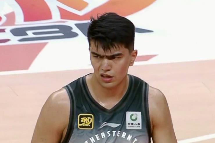 相當(dāng)高效！魯吐布拉出戰(zhàn)19分鐘 7中5貢獻(xiàn)14分10籃板