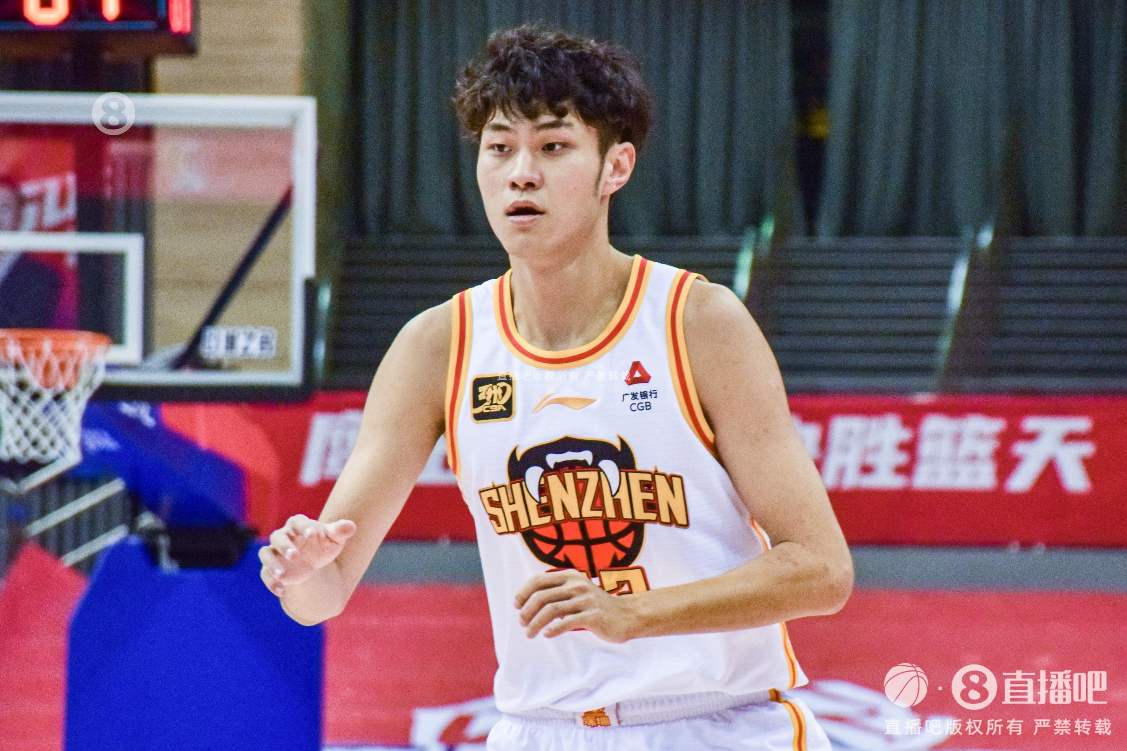 表現(xiàn)出色！王浩然14中7拿到20分3板6助2斷 正負(fù)值+30